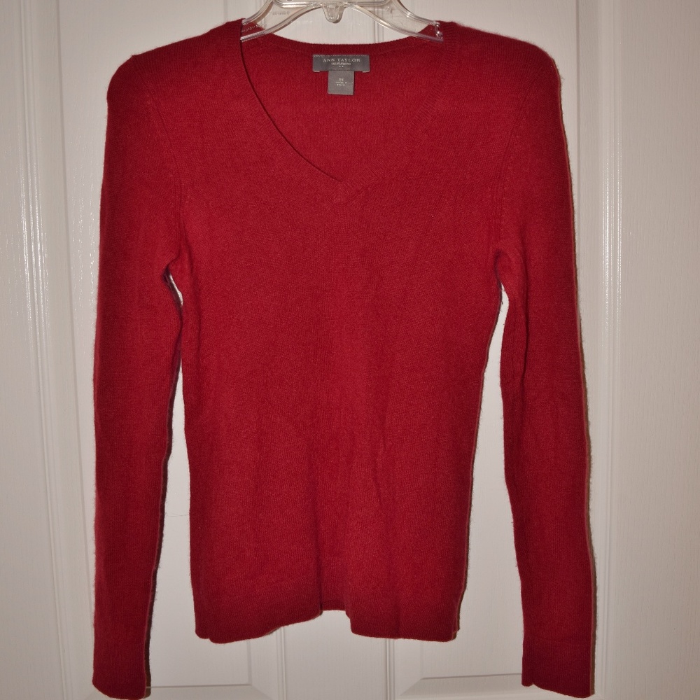 Ann Taylor Cashmere sweater XS